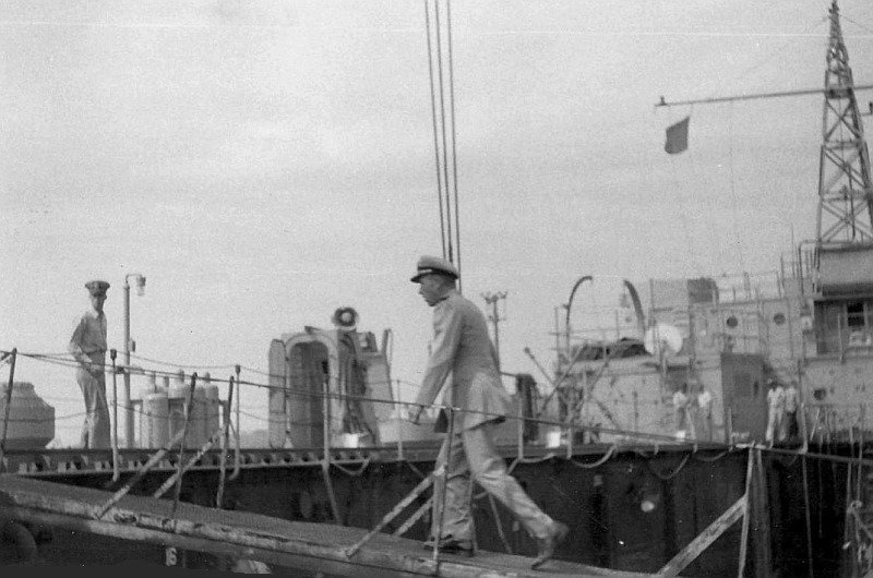 drydocknewlondoncaptsmith1961.jpg